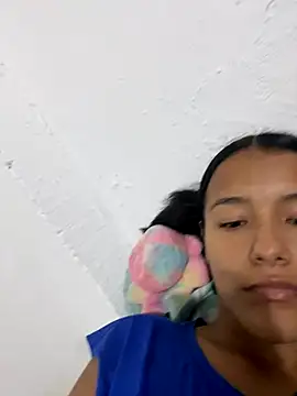 Snapshot of HadeSmit chatting on October 4, 5:02 am HadeSmit online show from October 4, 5:02 am