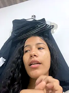 Snapshot of HadeSmit chatting on September 17, 5:00 pm HadeSmit online show from September 17, 5:00 pm