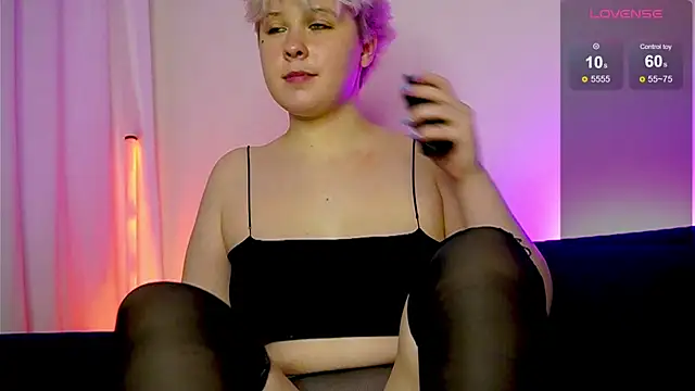 teyasunny online show from October 31, 9:19 pm