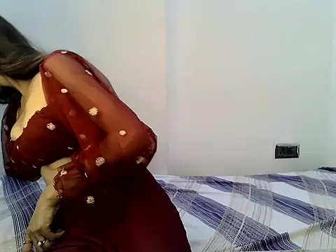 Snapshot of MYRA_GIRL21 chatting on September 27, 4:52 am MYRA GIRL21 online show from September 27, 4:52 am