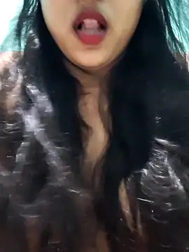 Snapshot of SugarWithSpice chatting on October 31, 8:40 am SugarWithSpice online show from October 31, 8:40 am