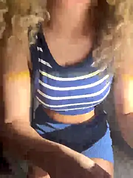 Snapshot of Aurorajadex chatting on September 24, 1:21 pm Aurorajadex online show from September 24, 1:21 pm