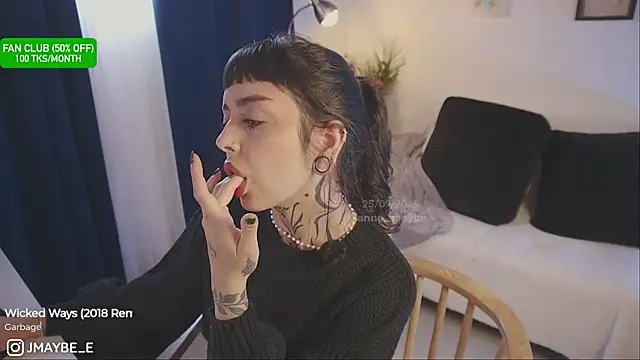 janne maybe online show from September 25, 3:33 pm