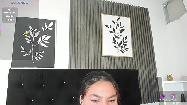 nanny  cute online show from October 30, 3:31 am