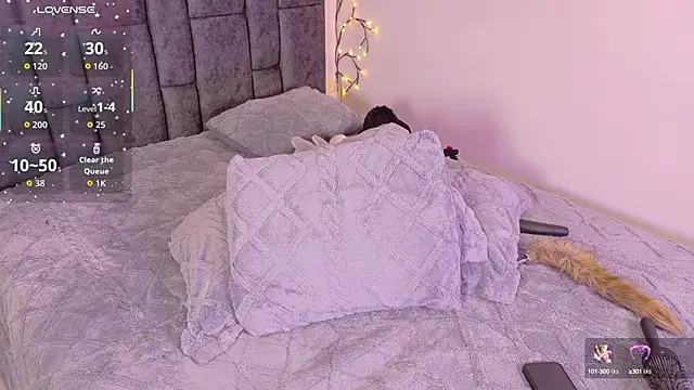 sophie gonz online show from September 30, 3:12 am