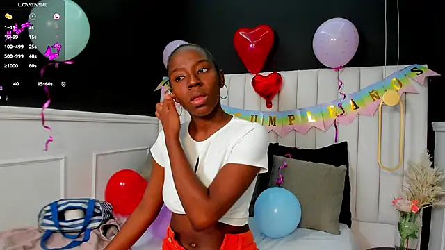 Snapshot of _emma_willliams_ chatting on September 23, 1:53 pm emma willliams online show from September 23, 1:53 pm