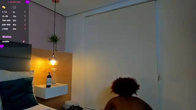 Snapshot of _emma_willliams_ chatting on October 15, 3:58 pm emma willliams online show from October 15, 3:58 pm