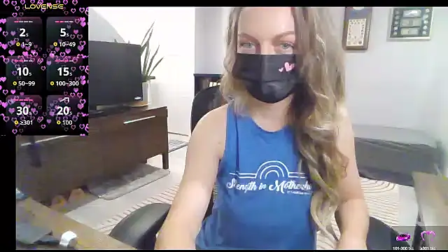 Snapshot of Magical_Milf_MelissaXX chatting on September 30, 2:01 pm Magical Milf MelissaXX online show from September 30, 2:01 pm