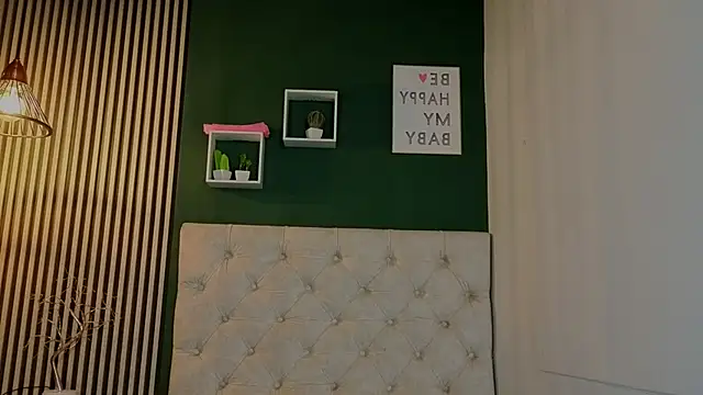 sky collinss online show from October 9, 8:24 pm