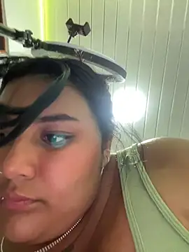 Nicky-222 online show from April 14, 2:00 am