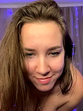 Candy Foxxxy  online show from September 27, 2:46 pm