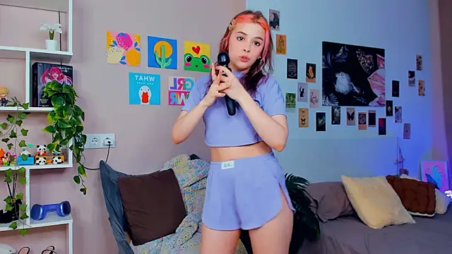 VedaSchulz online show from February 17, 6:51 pm