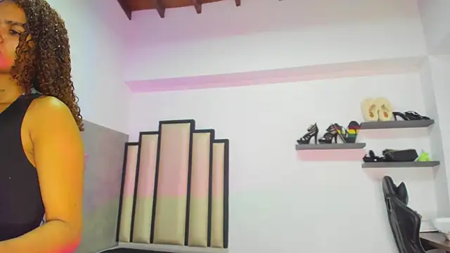 chubby sexy  online show from November 29, 8:24 pm