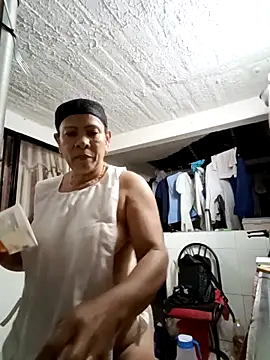 Snapshot of Morenaza6420 chatting on October 27, 1:56 am Morenaza6420 online show from October 27, 1:56 am