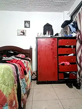 Snapshot of Morenaza6420 chatting on September 27, 4:41 am Morenaza6420 online show from September 27, 4:41 am