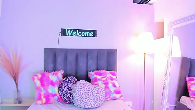 KendraChavez  online show from January 31, 10:19 pm