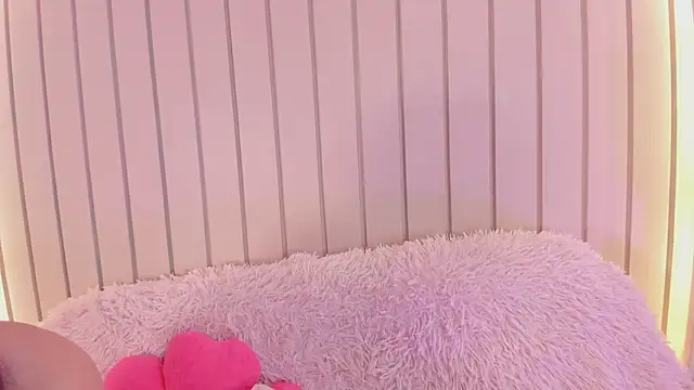 Snapshot of ameliiaa_smith chatting on September 21, 3:27 am ameliiaa smith online show from September 21, 3:27 am