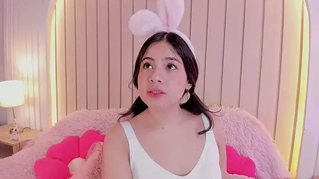 Snapshot of ameliiaa_smith chatting on October 1, 12:26 am ameliiaa smith online show from October 1, 12:26 am