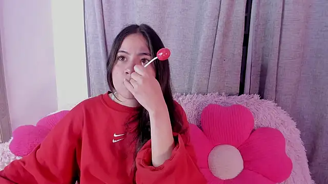 Snapshot of ameliiaa_smith chatting on October 25, 3:03 am ameliiaa smith online show from October 25, 3:03 am