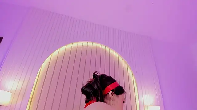 Snapshot of ameliiaa_smith chatting on October 10, 2:16 am ameliiaa smith online show from October 10, 2:16 am