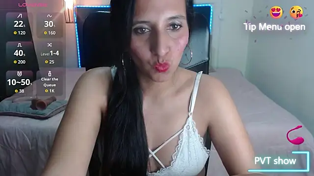 Snapshot of azabachebabe chatting on November 1, 3:05 pm azabachebabe online show from November 1, 3:05 pm