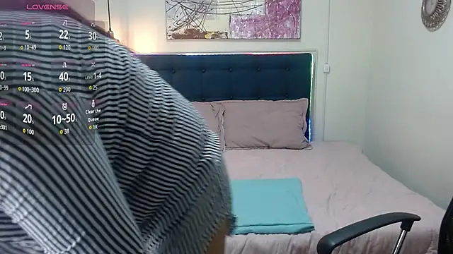 Snapshot of azabachebabe chatting on October 22, 2:00 pm azabachebabe online show from October 22, 2:00 pm