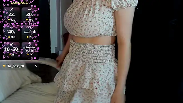 Snapshot of Samantha_blow chatting on October 3, 4:39 am Samantha blow online show from October 3, 4:39 am