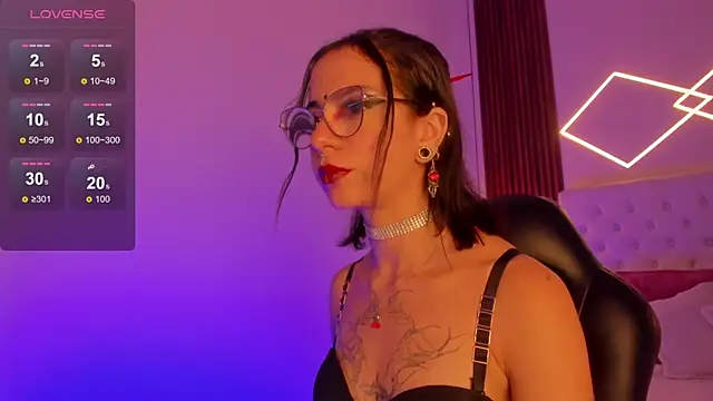 Snapshot of ZamabyCrucie chatting on September 21, 4:00 am ZamabyCrucie online show from September 21, 4:00 am