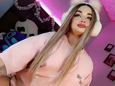 Snapshot of kattie_Sweet_ chatting on October 24, 10:50 pm kattie Sweet  online show from October 24, 10:50 pm