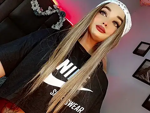 Snapshot of kattie_Sweet_ chatting on October 2, 10:26 pm kattie Sweet  online show from October 2, 10:26 pm