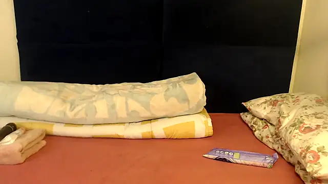 Snapshot of Sexy-Momo chatting on October 11, 9:50 pm Sexy-Momo online show from October 11, 9:50 pm