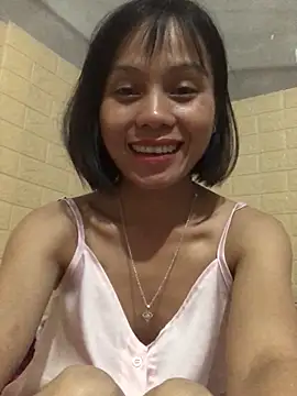 QuingLin online show from September 9, 5:57 pm
