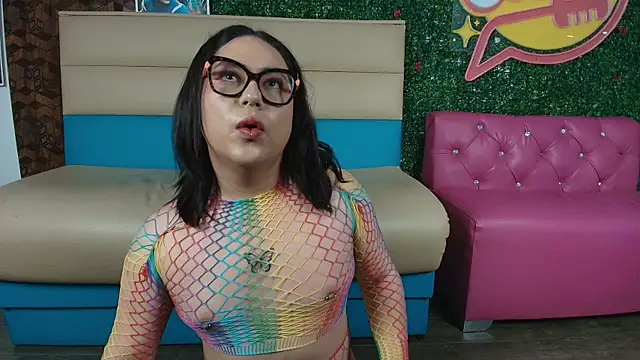 Snapshot of Kink__Angell chatting on October 21, 11:36 am Kink  Angell online show from October 21, 11:36 am