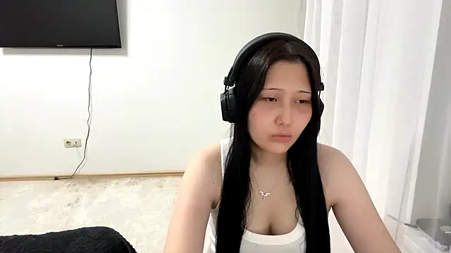 sary flame online show from September 16, 3:20 pm