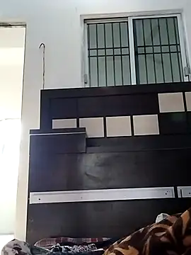 rani8008 online show from March 18, 2:05 am