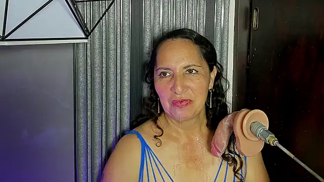 Snapshot of Luna_Naughty1 chatting on September 17, 7:12 pm Luna Naughty1 online show from September 17, 7:12 pm