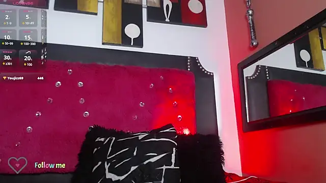 Snapshot of Engeelll chatting on October 31, 8:13 pm Engeelll online show from October 31, 8:13 pm