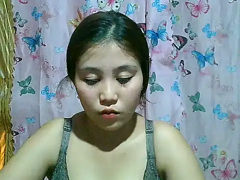 SexyAsianPussy4u online show from June 18, 5:53 am