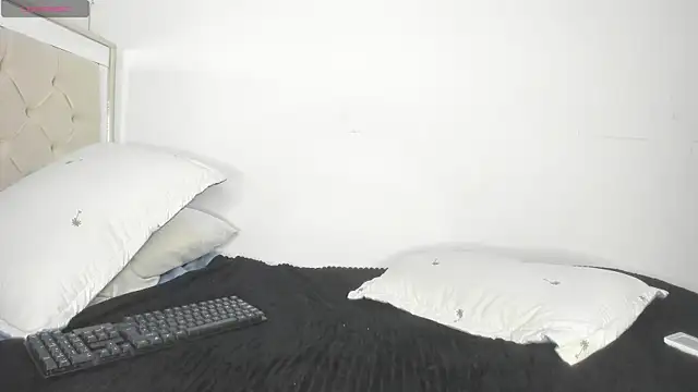 katitahotcam ass online show from September 13, 1:46 am