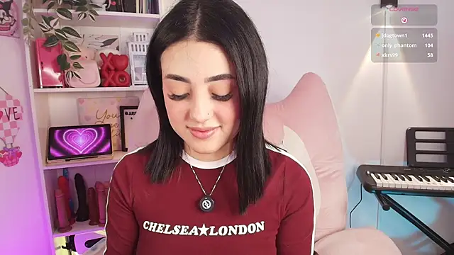 justonecute online show from March 22, 8:20 am