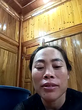 Snapshot of CoMay003 chatting on September 15, 12:35 pm CoMay003 online show from September 15, 12:35 pm