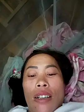 Snapshot of CoMay003 chatting on September 16, 12:46 pm CoMay003 online show from September 16, 12:46 pm
