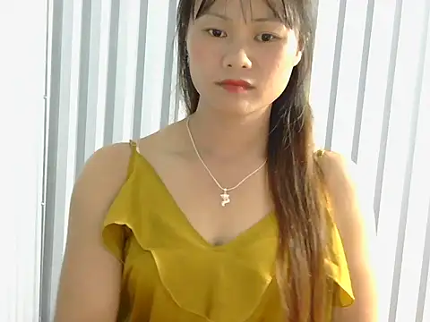 Snapshot of Sisi_dy01 chatting on October 4, 1:28 pm Sisi dy01 online show from October 4, 1:28 pm