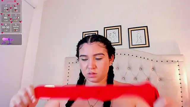 cristhi esterling online show from January 13, 12:53 pm