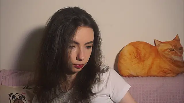 DeneenTurja online show from November 2, 10:29 am