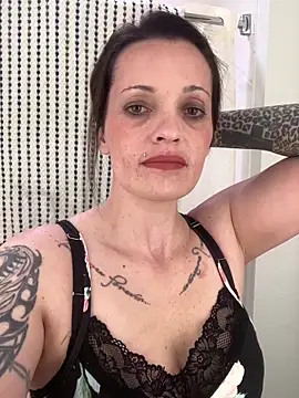 VisibleGiver online show from October 15, 4:26 am