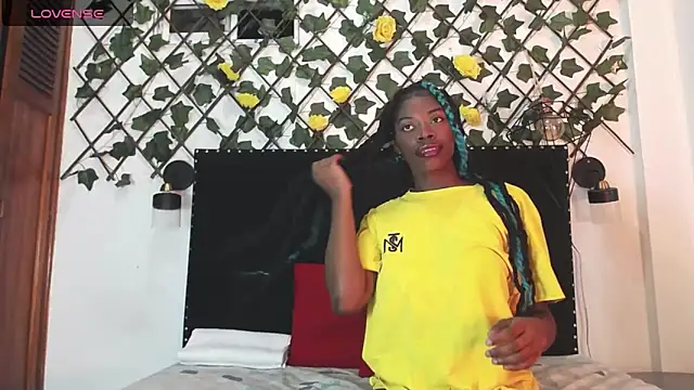 vzoeycooper online show from September 28, 3:13 am