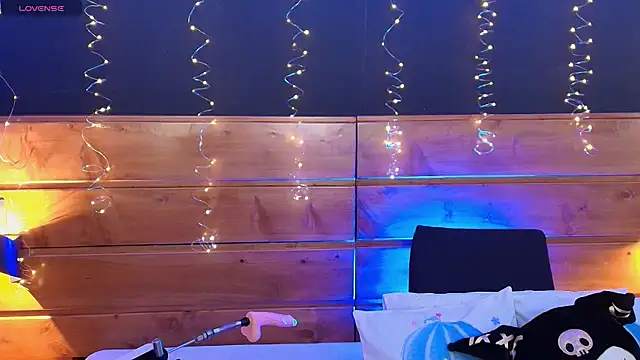 ambar lover online show from September 20, 9:13 pm