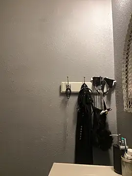 goddessmissmia online show from October 8, 5:17 pm