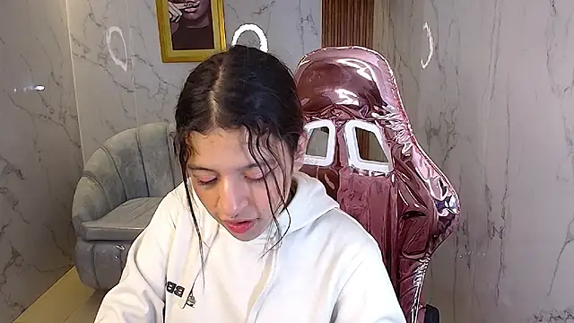 dalilah420 s online show from September 13, 8:39 pm